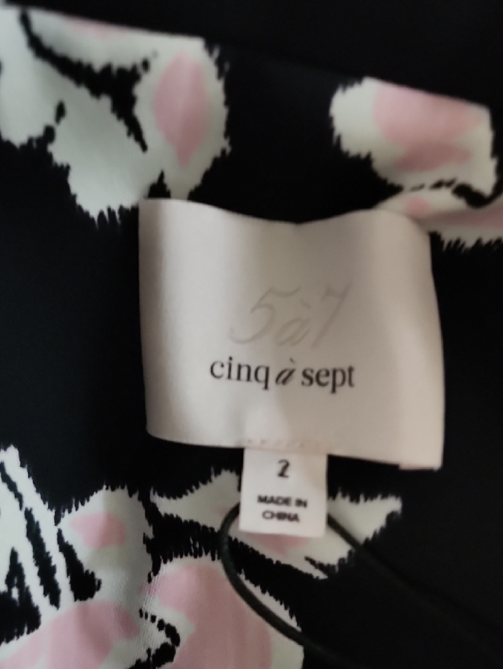 Cinq à Sept NWT Floral Blazer Size 2 Black Pink Tailored Jacket - Picture 9 of 13